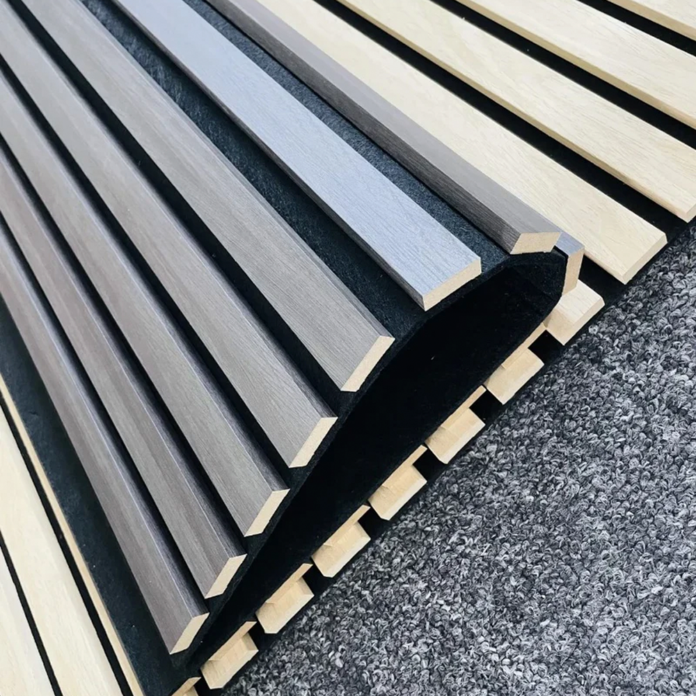 Pannello in Legno Flessibile 270 cm x 110 cm (106,3" x 43,3")